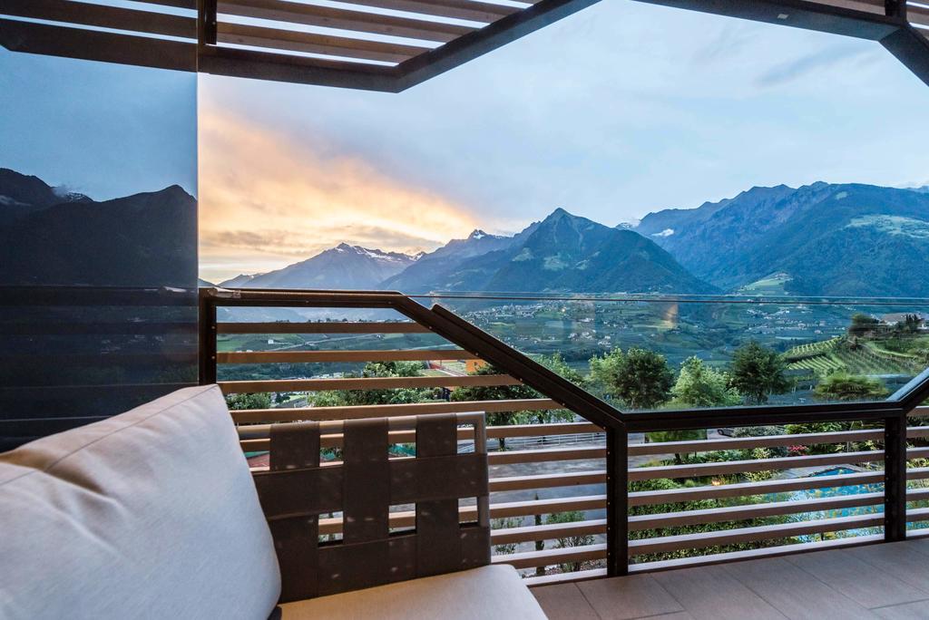 Hotel Rosengarten Schenna Bagian luar foto